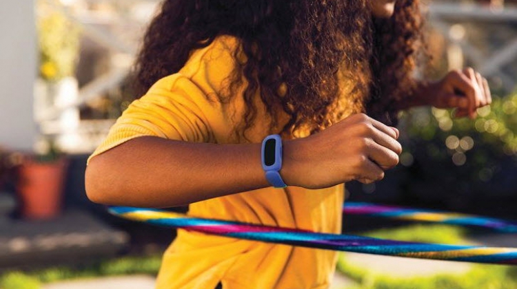 ฟิตบิทเปิดตัว Fitbit Ace 3 อุปกรณ์แทรคกิจกรรมและการนอนสุดล้ำสำหรับเด็กๆ